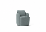 Silla Serene base a suelo LDPE de Joquer. Simulación orientativa del color Crevin Sublim 40 a partir de fotografía de referencia.