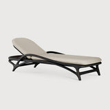 Tumbona de jardín ajustable Zen Ethnicraft, Teca negra / Estructurado Beige / En color bronce, vista lateral