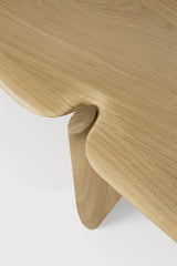 Consola PI de Ethnicraft, Roble aceitado, 130 x 40 x 75 cm, detalle o vista de producto