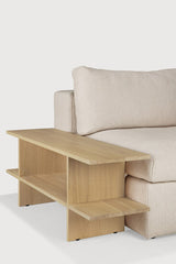 Mesa auxiliar Kabuki de Ethnicraft · Roble aceitado · detalle o ambiente
