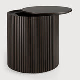 Mesa auxiliar Roller Max de Ethnicraft · Caoba marrón oscuro barnizada · detalle o ambiente