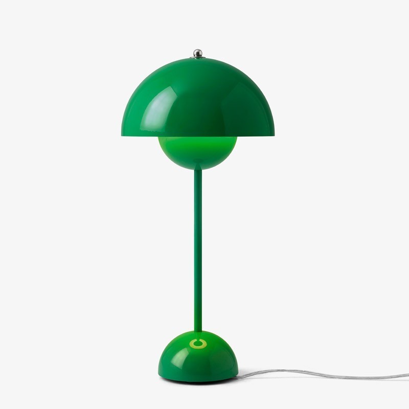 Flowerpot Table Lamp VP3